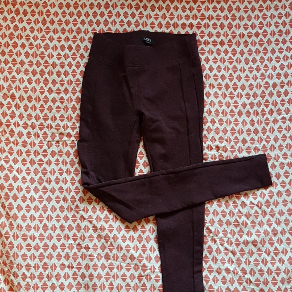 NWOT Loft seamed ponte leggings, size xs tall.